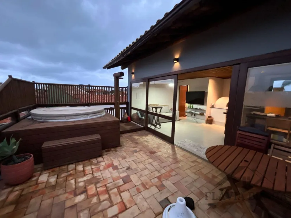 Casa, 5 quartos, 240 m² - Foto 3