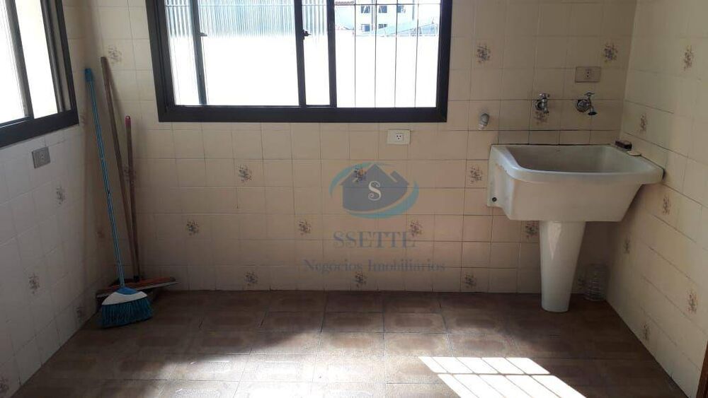 Sobrado, 4 quartos, 175 m² - Foto 2