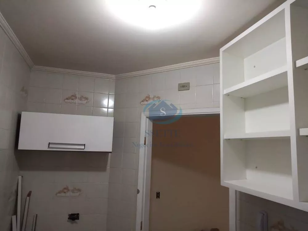 Apartamento à venda com 1 quarto, 45m² - Foto 12