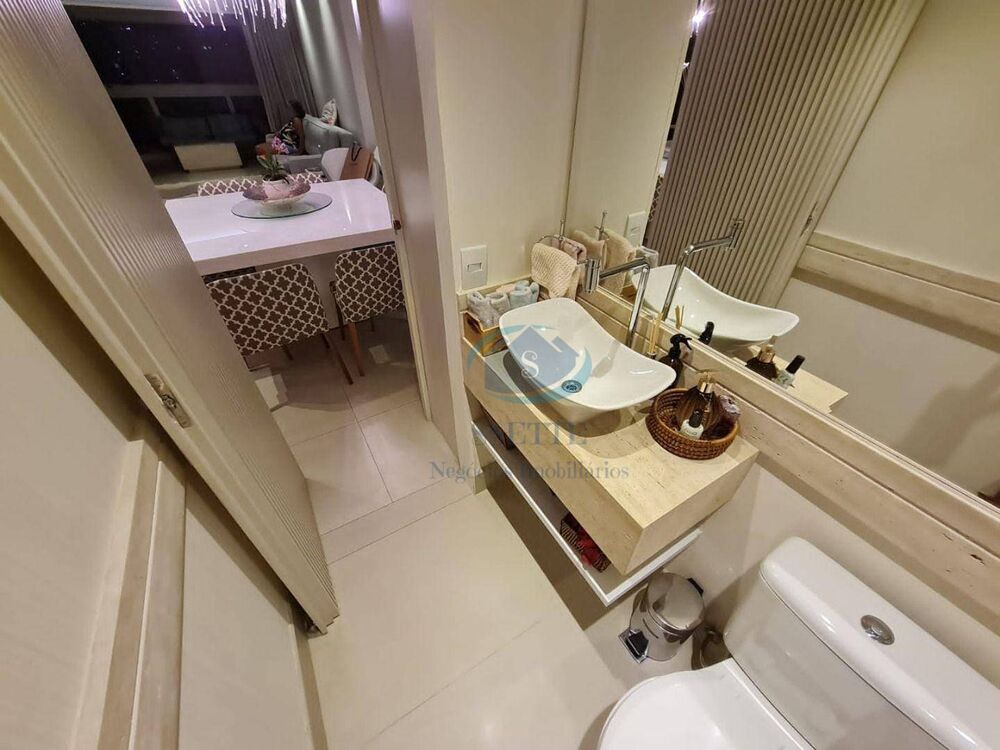 Apartamento à venda com 3 quartos, 141m² - Foto 4