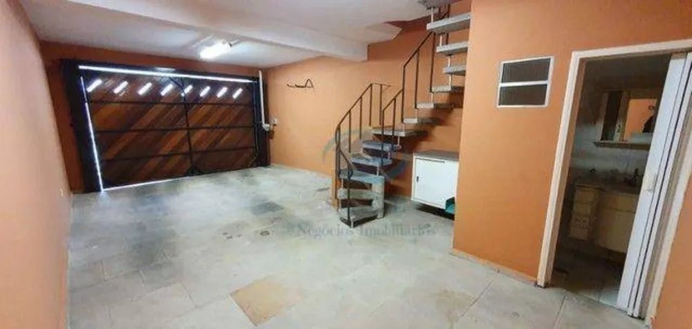 Casa para alugar com 3 quartos, 200m² - Foto 16