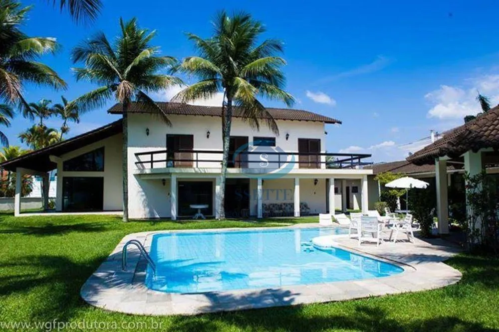 Casa, 6 quartos, 556 m² - Foto 1