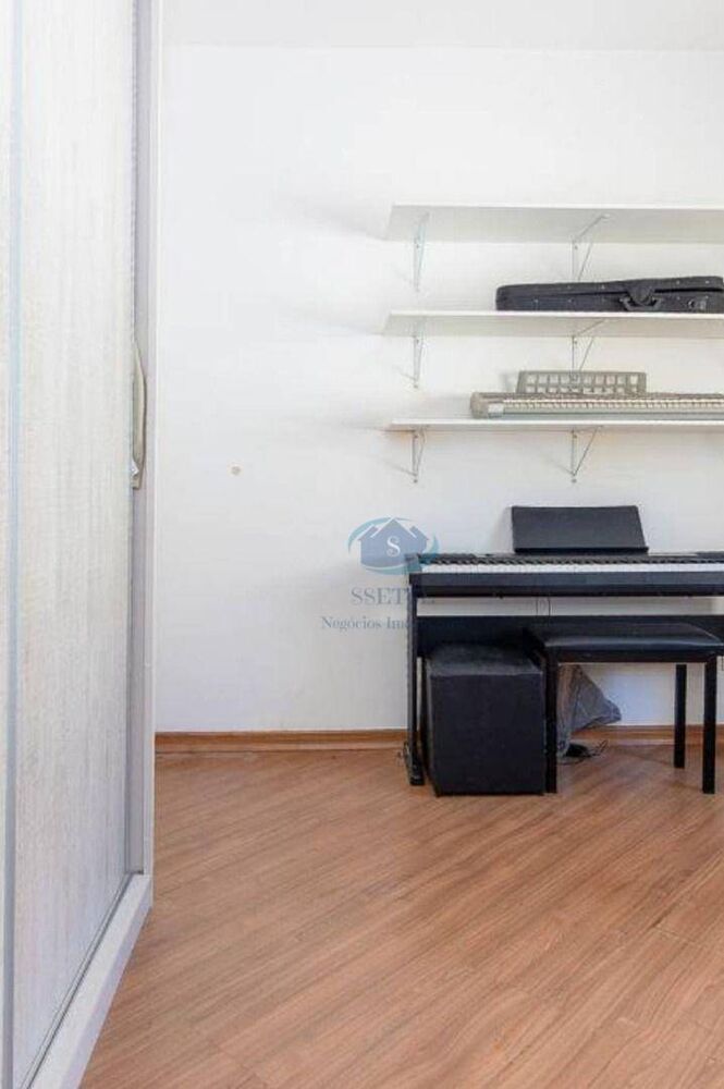 Sobrado à venda com 2 quartos, 120m² - Foto 1