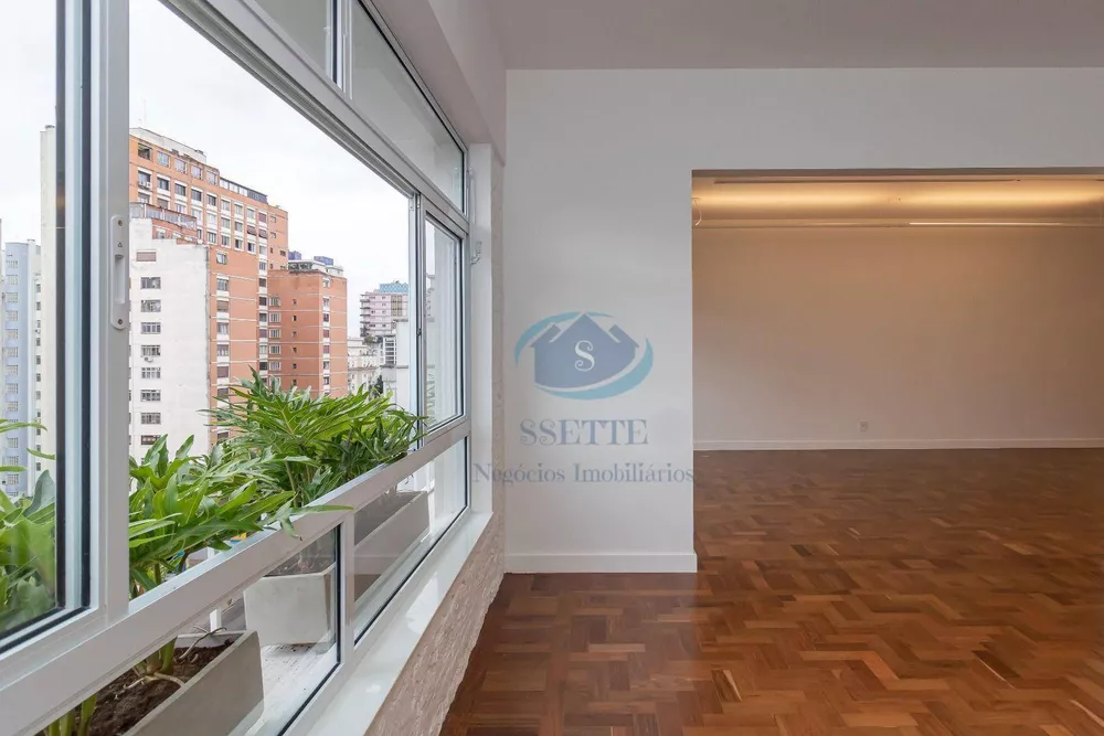 Apartamento à venda com 3 quartos, 239m² - Foto 13