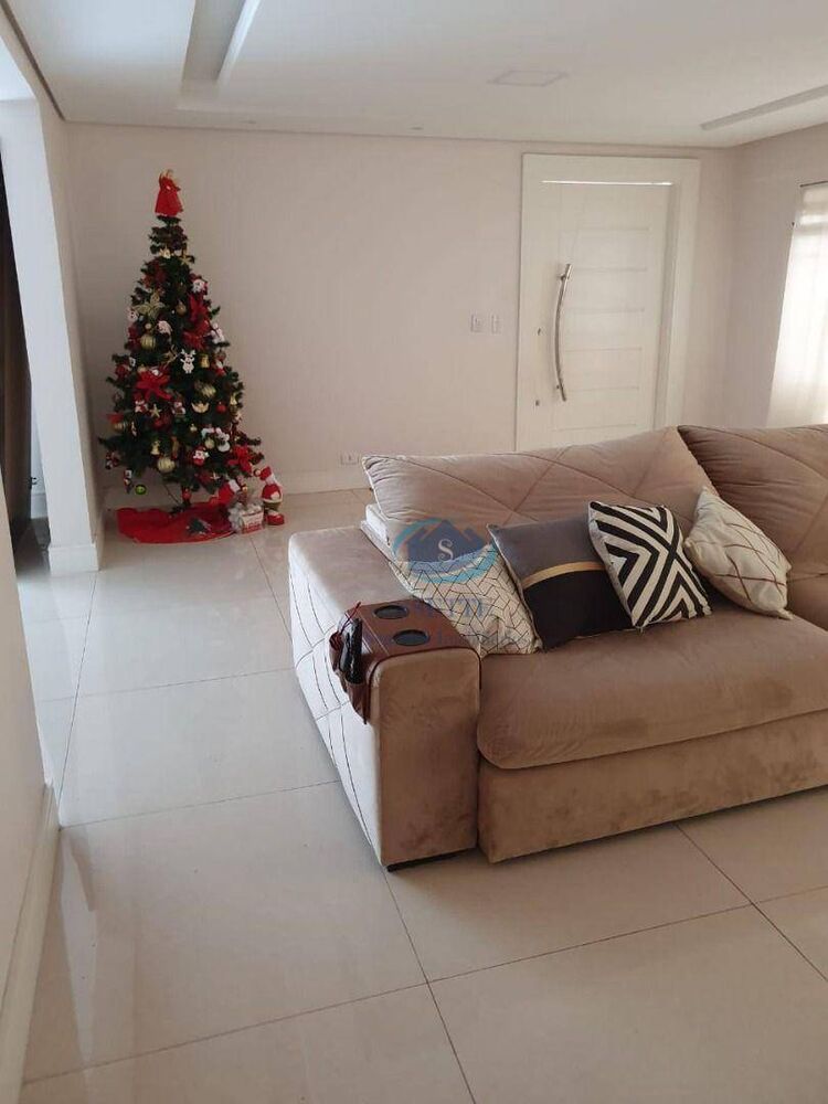 Casa, 3 quartos, 252 m² - Foto 8