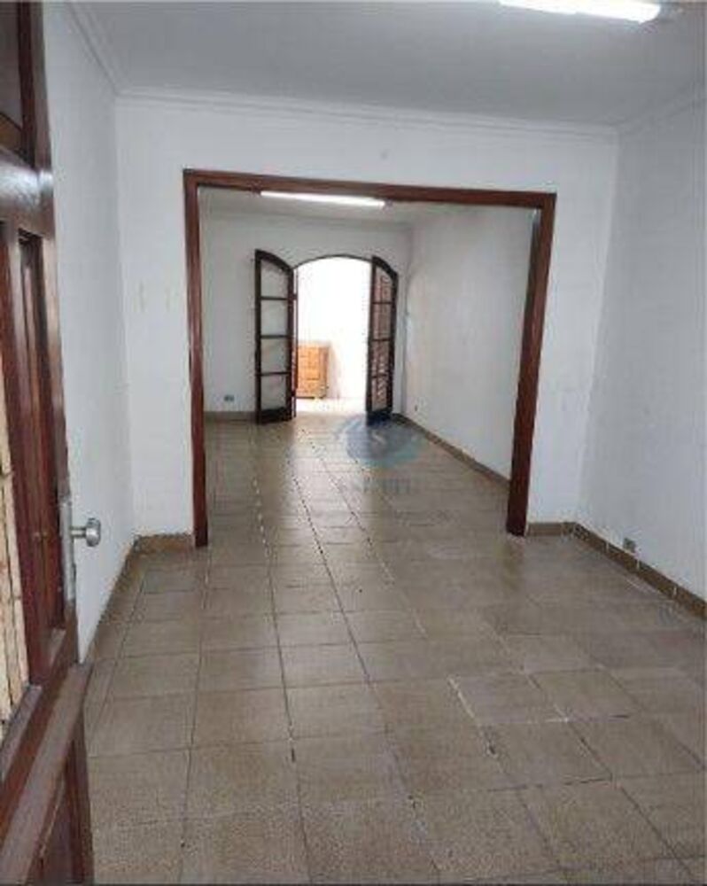 Sobrado à venda com 3 quartos, 120m² - Foto 1