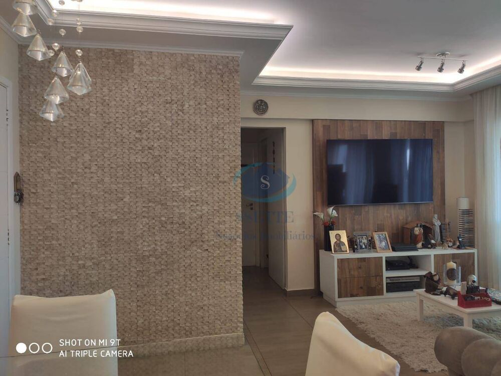 Apartamento à venda com 3 quartos, 113m² - Foto 3
