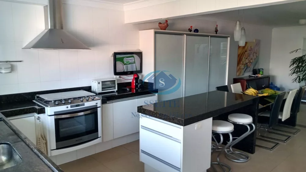 Sobrado, 3 quartos, 300 m² - Foto 27