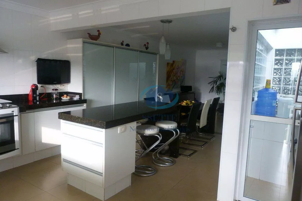 Sobrado, 3 quartos, 300 m² - Foto 14