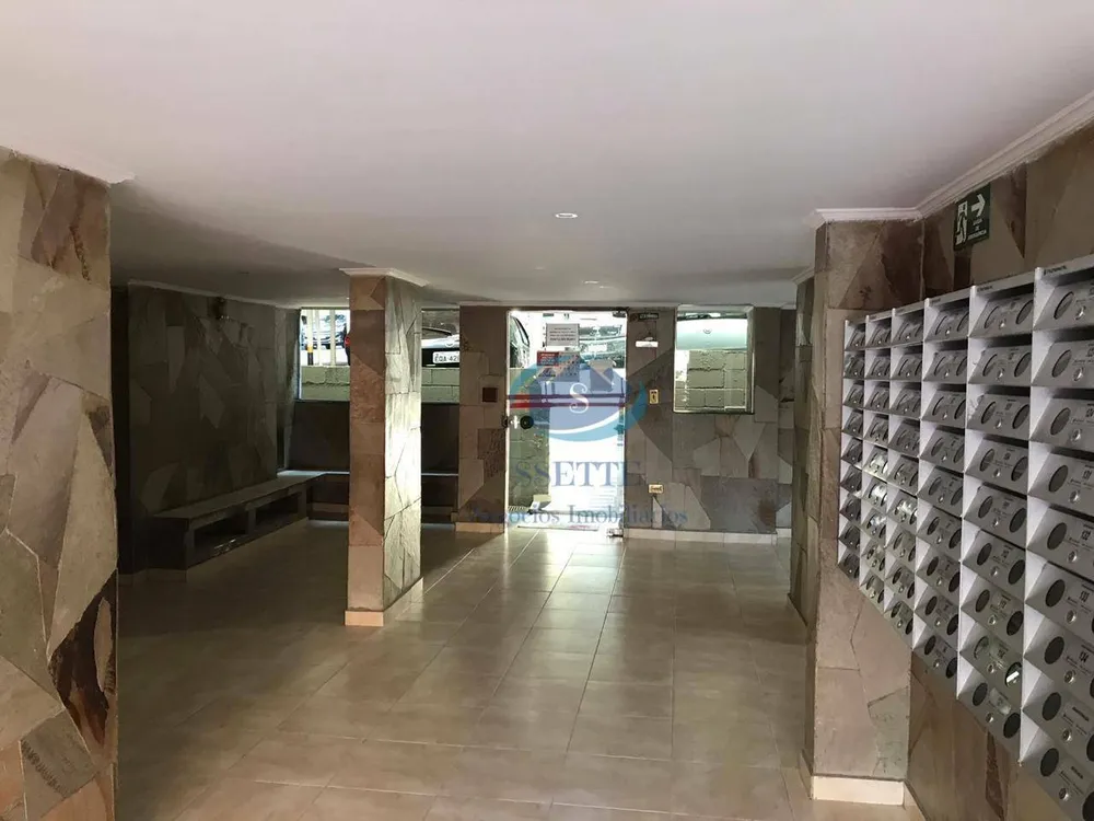 Apartamento, 2 quartos, 60 m² - Foto 2