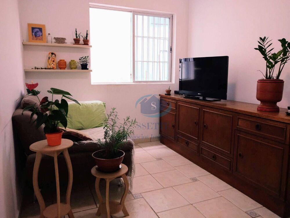 Apartamento à venda com 1 quarto, 34m² - Foto 1