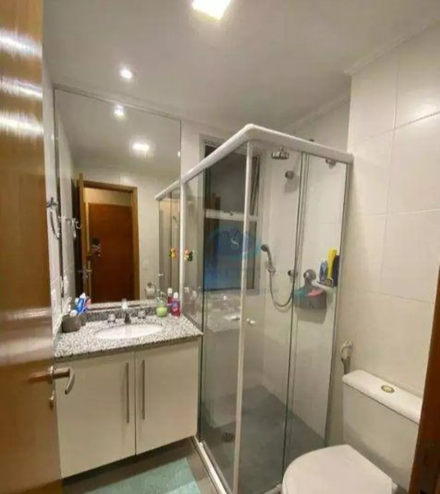 Apartamento para alugar com 3 quartos, 103m² - Foto 11