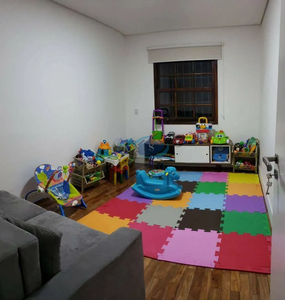 Sobrado, 4 quartos, 250 m² - Foto 2