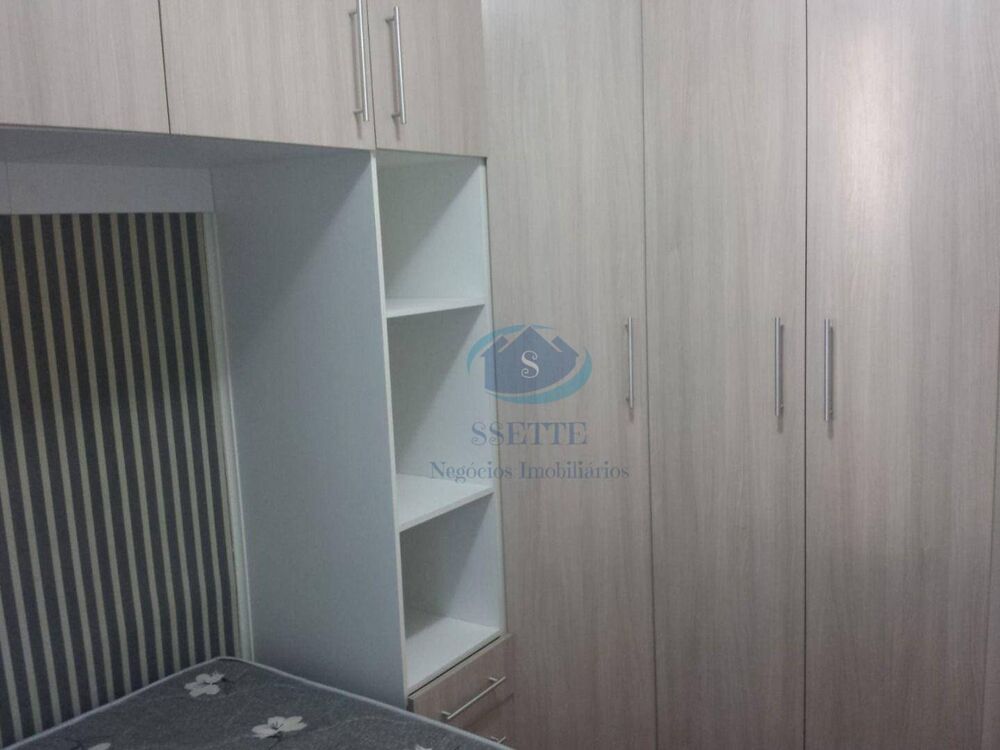 Apartamento à venda com 2 quartos, 45m² - Foto 4