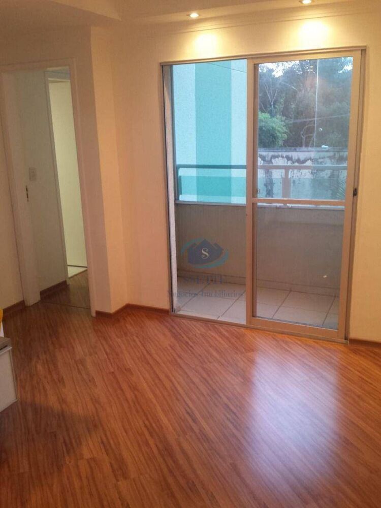 Apartamento à venda com 2 quartos, 45m² - Foto 1