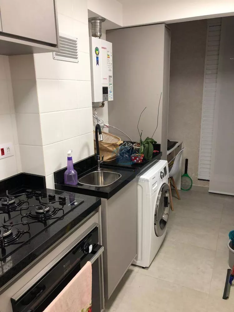 Apartamento à venda com 2 quartos, 60m² - Foto 2