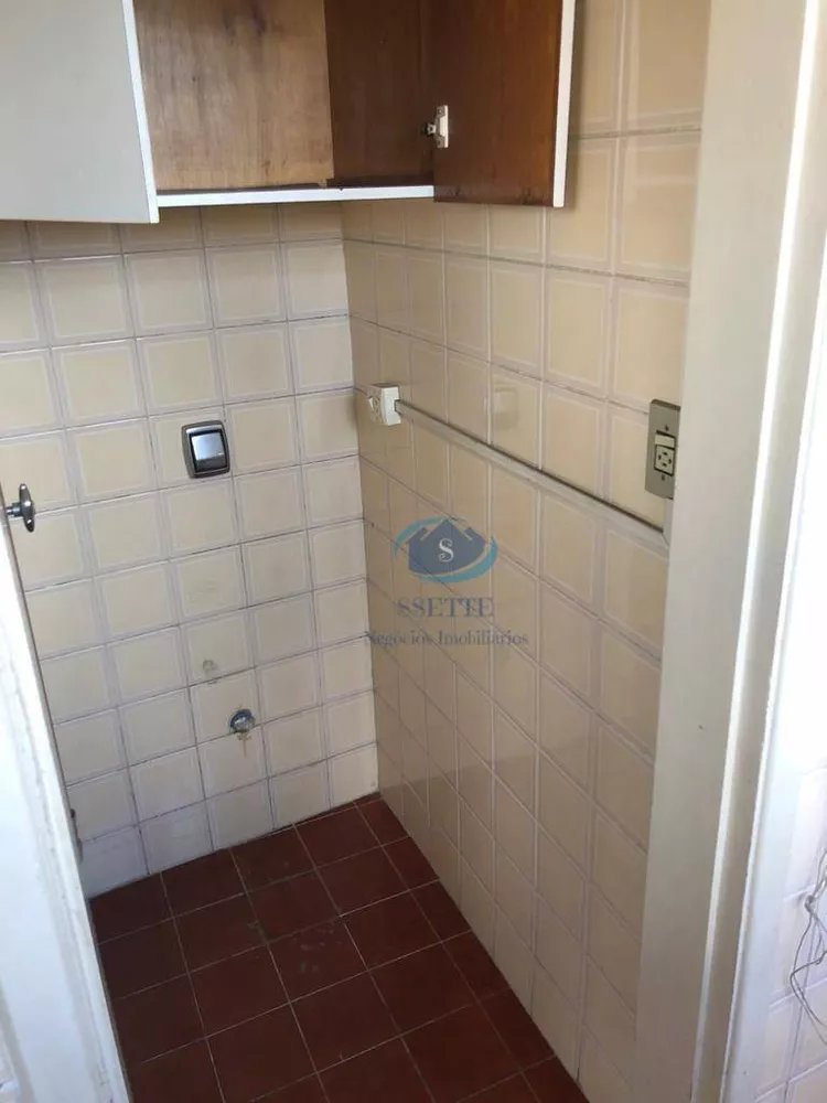 Apartamento à venda com 2 quartos, 60m² - Foto 2