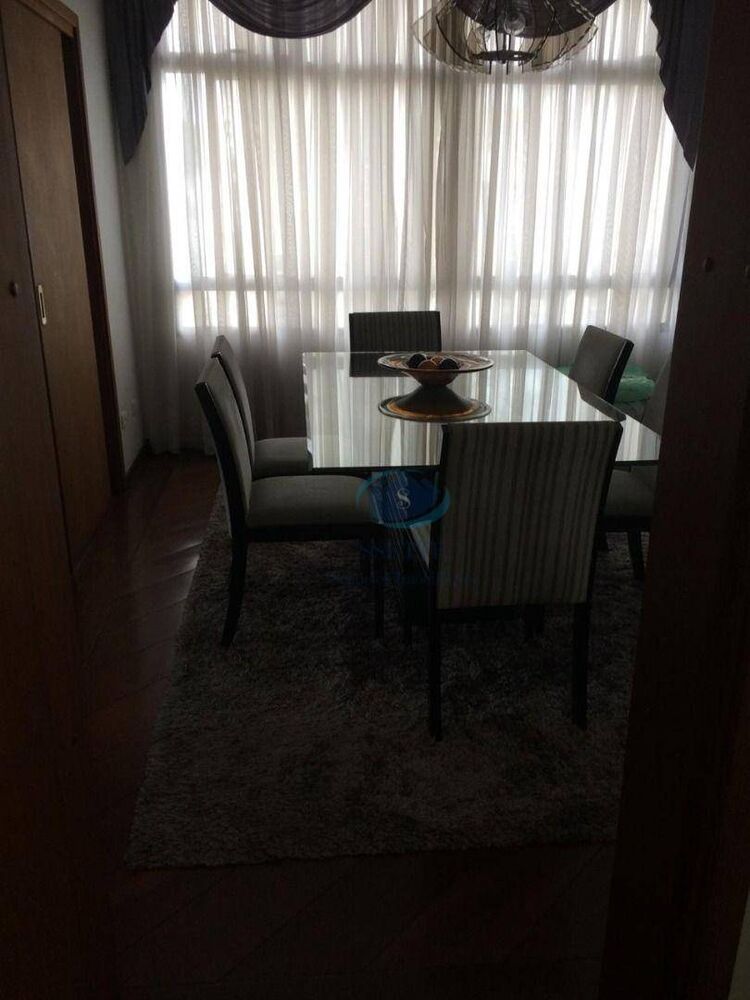 Apartamento à venda com 4 quartos, 300m² - Foto 1