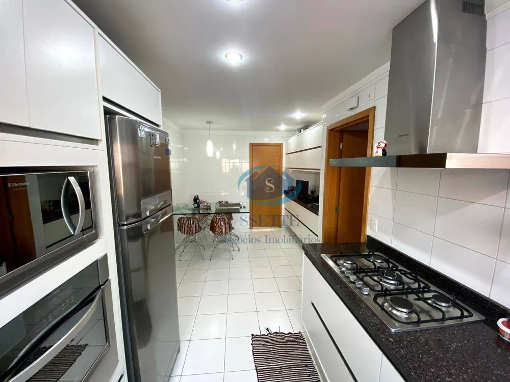 Apartamento, 3 quartos, 213 m² - Foto 6