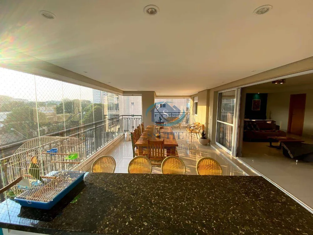 Apartamento, 3 quartos, 213 m² - Foto 5