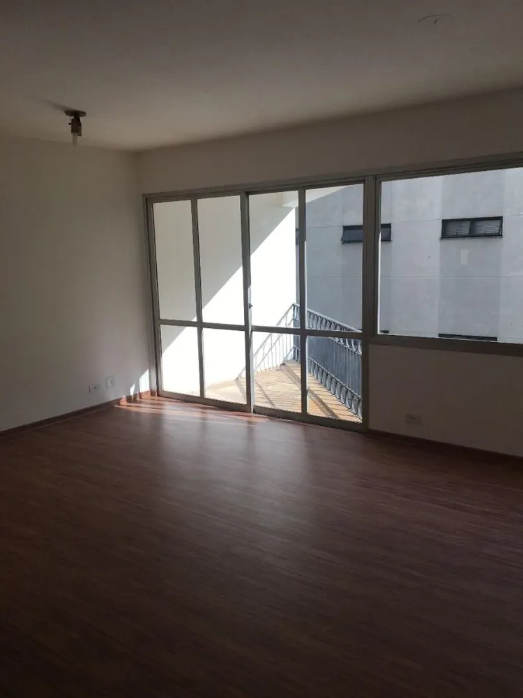 Apartamento, 3 quartos, 100 m² - Foto 1