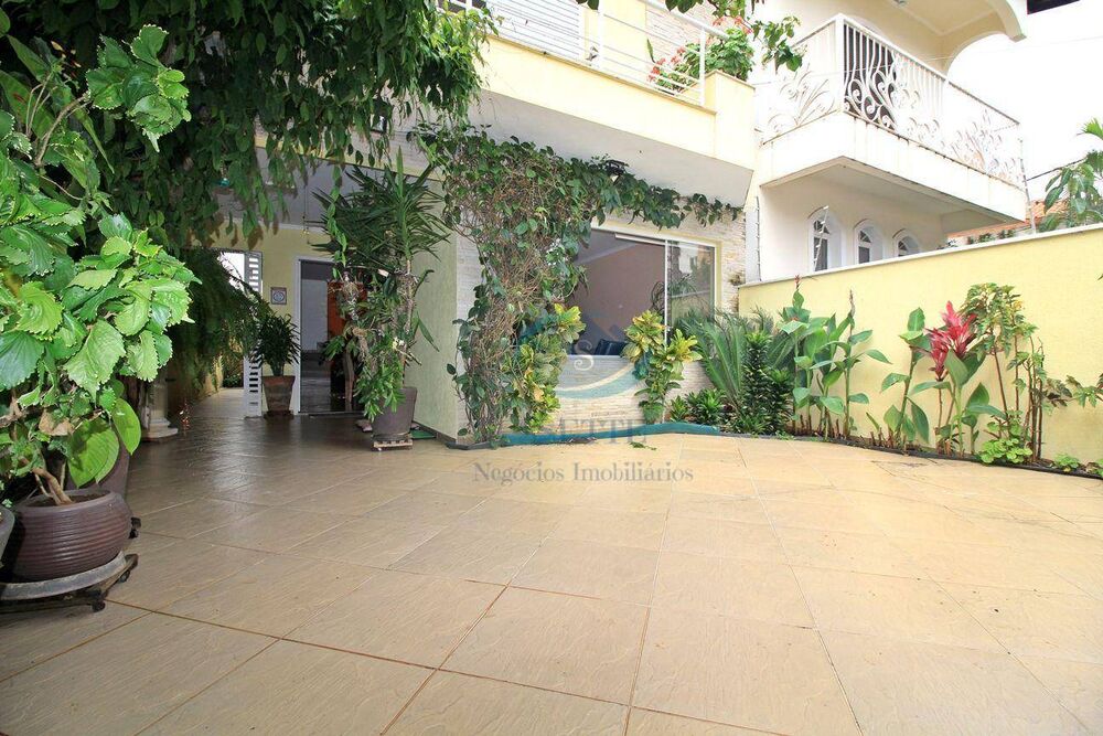 Sobrado, 3 quartos, 154 m² - Foto 2