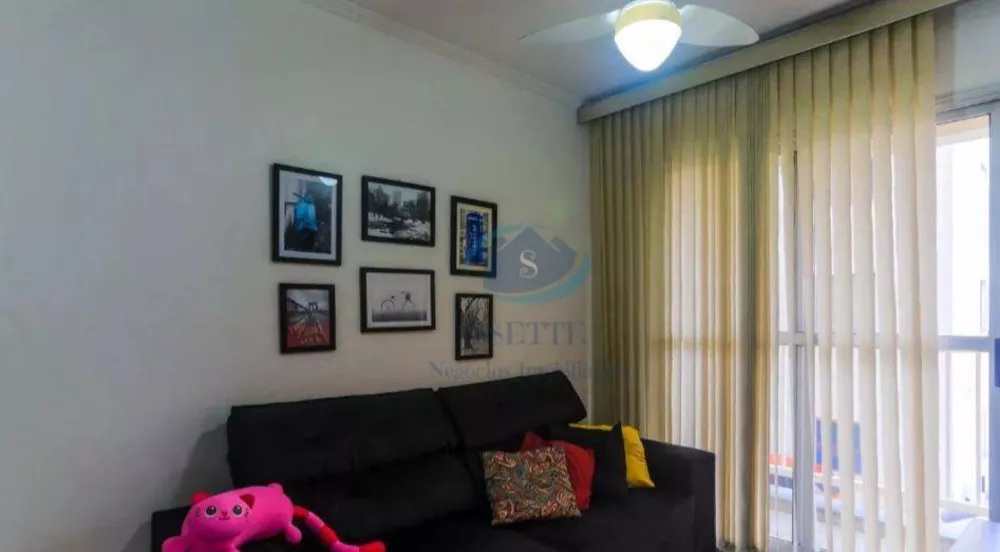 Apartamento à venda com 3 quartos, 64m² - Foto 3