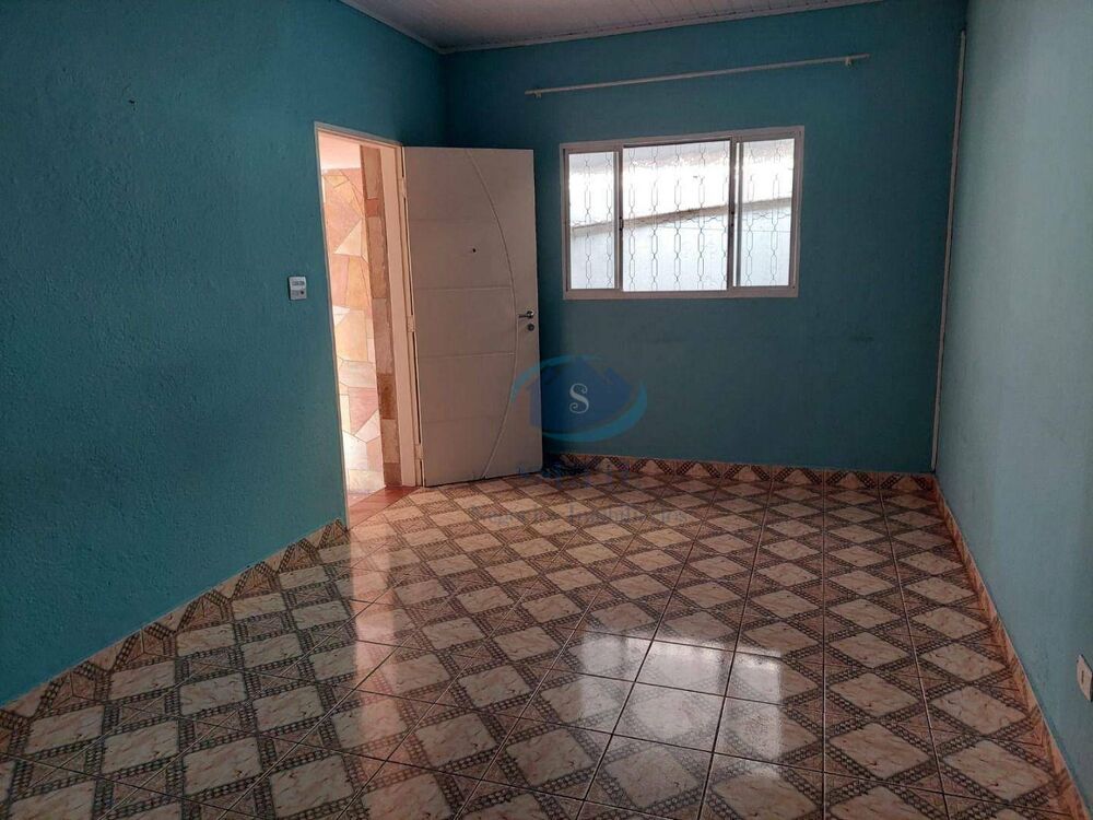 Casa para alugar com 3 quartos, 145m² - Foto 1