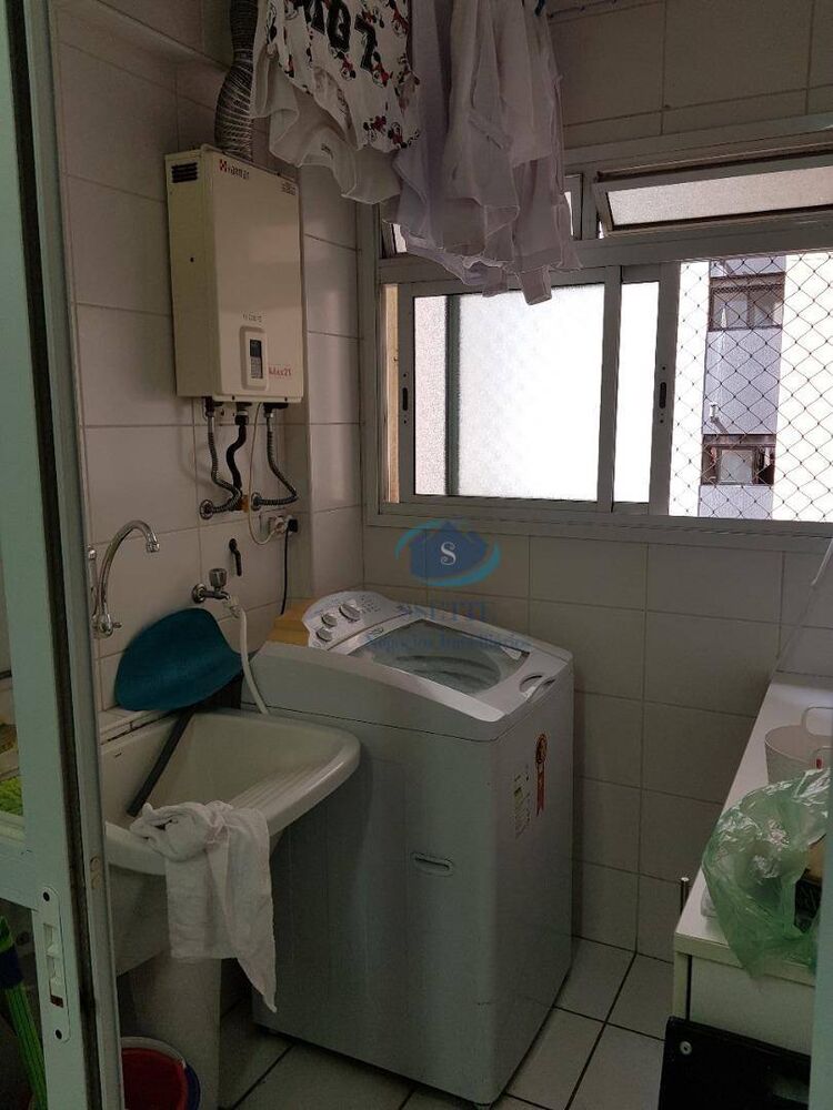Apartamento à venda com 3 quartos, 74m² - Foto 3