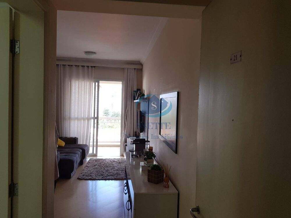 Apartamento à venda com 3 quartos, 74m² - Foto 4