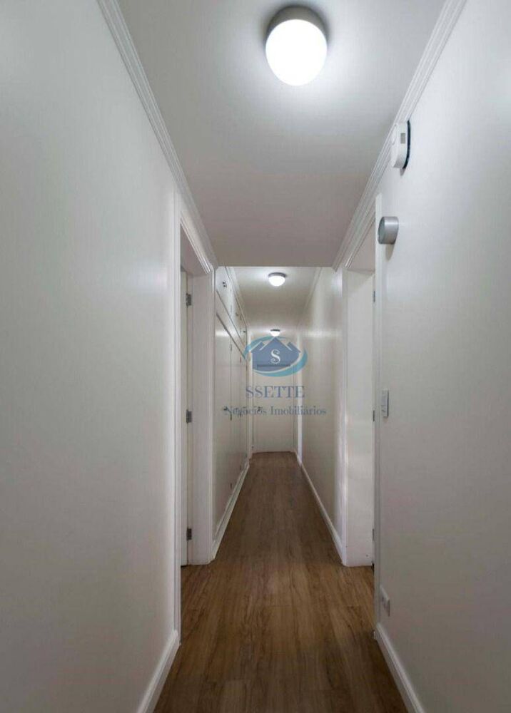Apartamento, 3 quartos, 221 m² - Foto 1