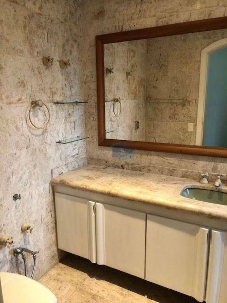 Apartamento, 4 quartos, 251 m² - Foto 1