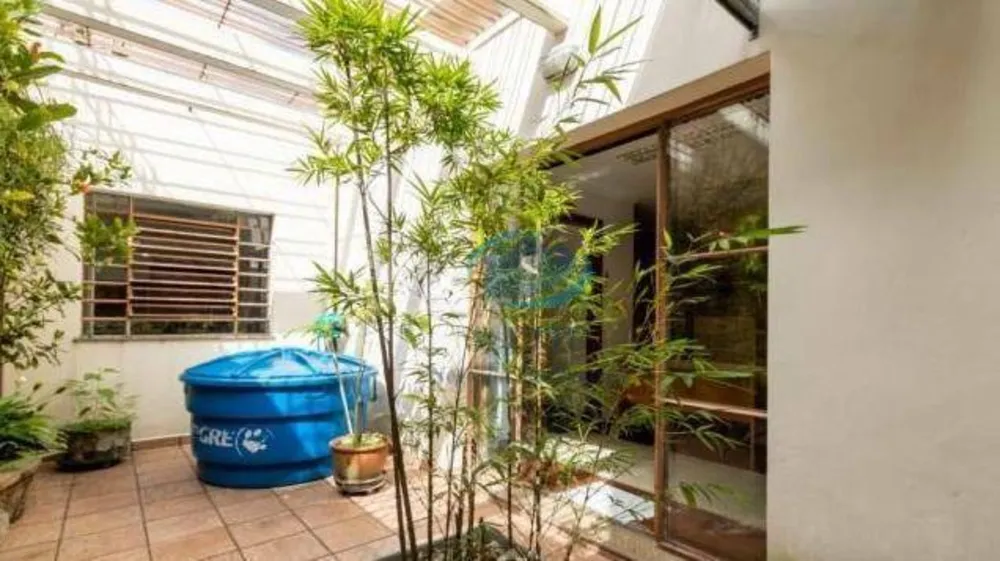 Sobrado, 4 quartos, 220 m² - Foto 2