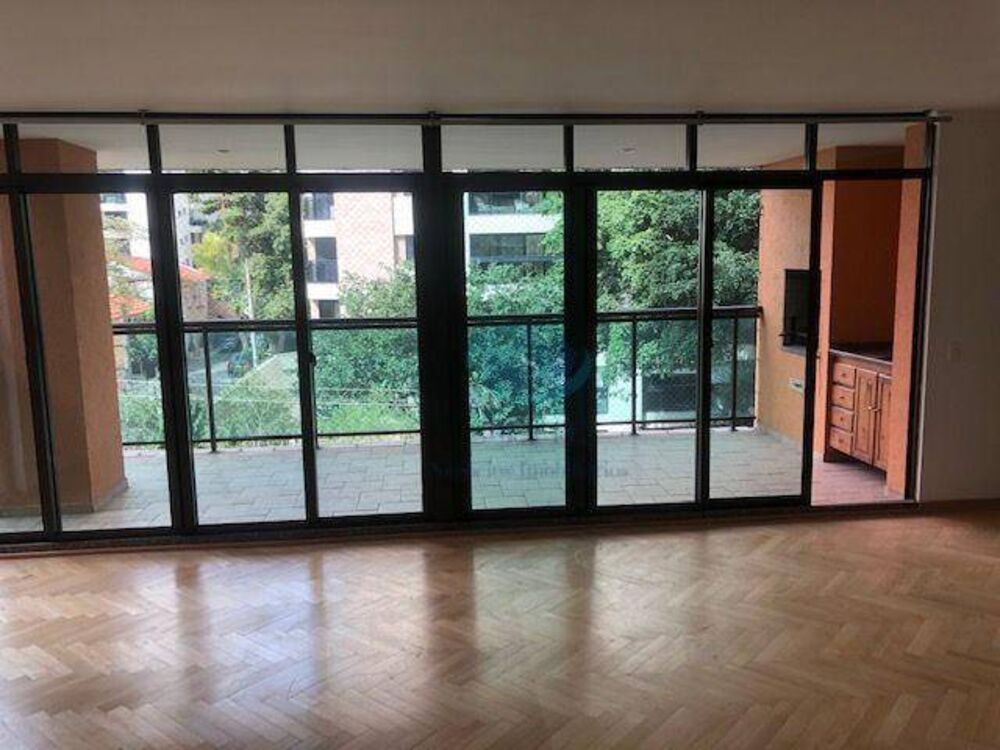 Apartamento, 3 quartos, 160 m² - Foto 1