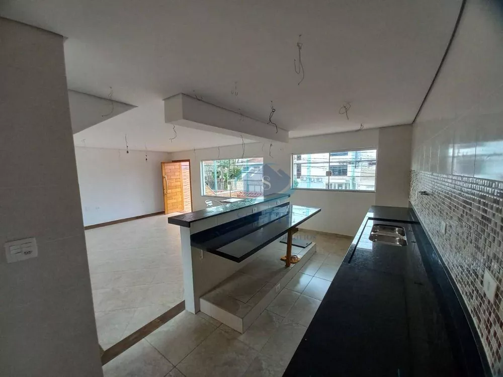 Sobrado à venda com 3 quartos, 104m² - Foto 2