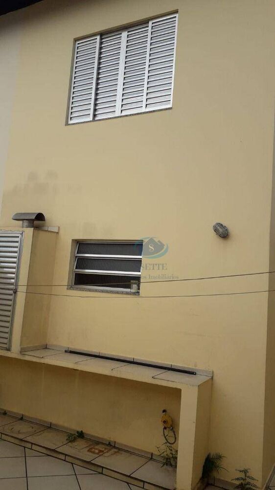 Sobrado, 3 quartos, 240 m² - Foto 2