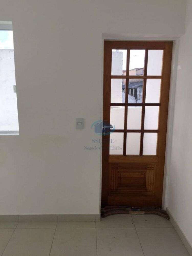 Sobrado para alugar com 2 quartos, 120m² - Foto 4