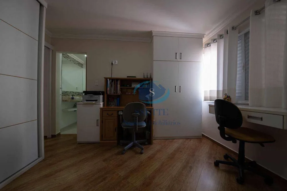 Apartamento, 3 quartos, 160 m² - Foto 1