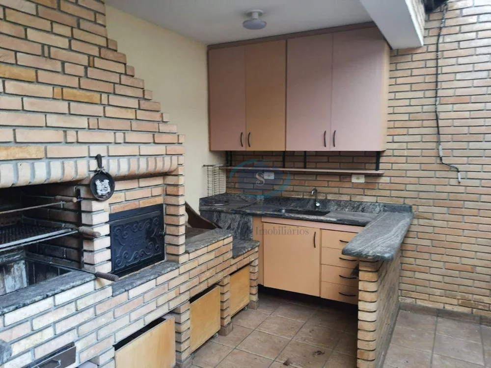 Sobrado à venda com 4 quartos, 185m² - Foto 1