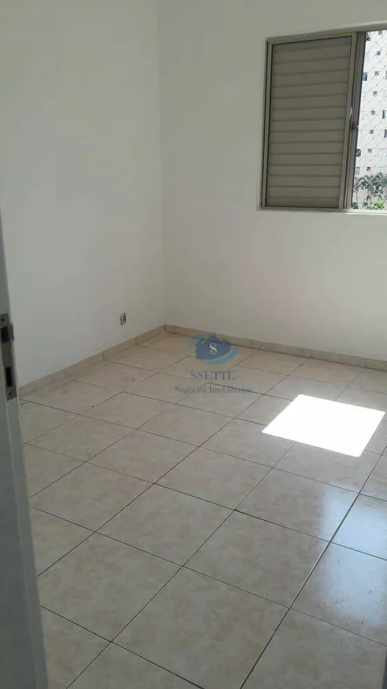 Apartamento à venda com 3 quartos, 62m² - Foto 3