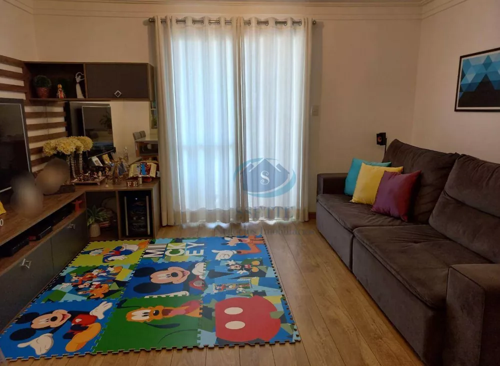 Apartamento à venda com 3 quartos, 70m² - Foto 1