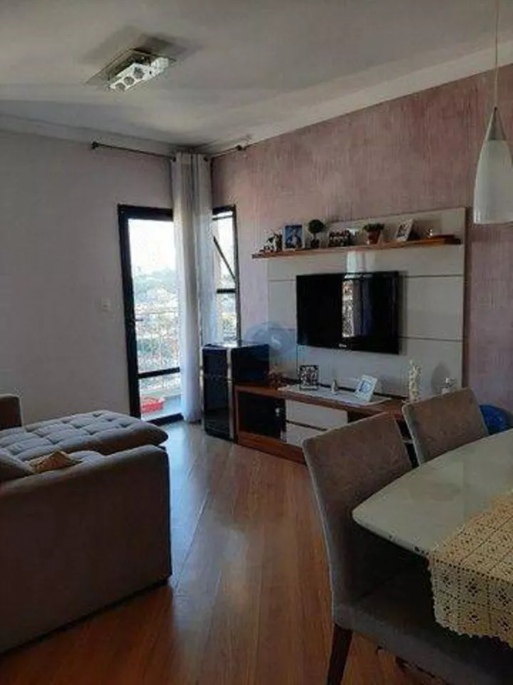 Apartamento à venda com 2 quartos, 62m² - Foto 1