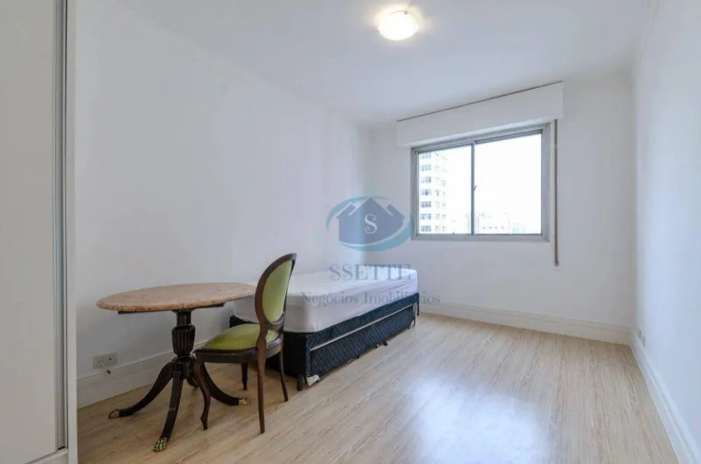 Apartamento, 3 quartos, 135 m² - Foto 2