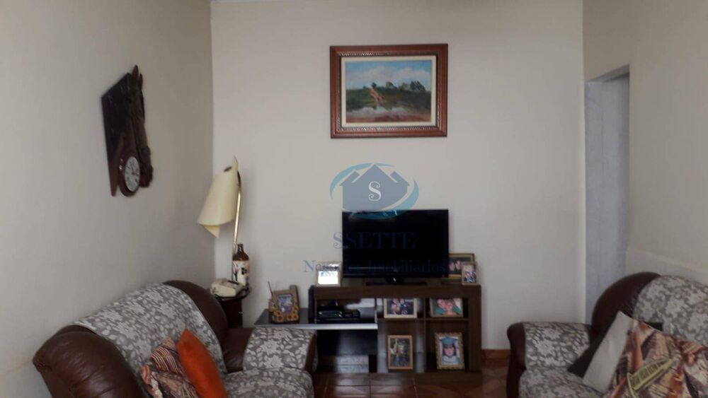 Casa à venda com 2 quartos, 177m² - Foto 8
