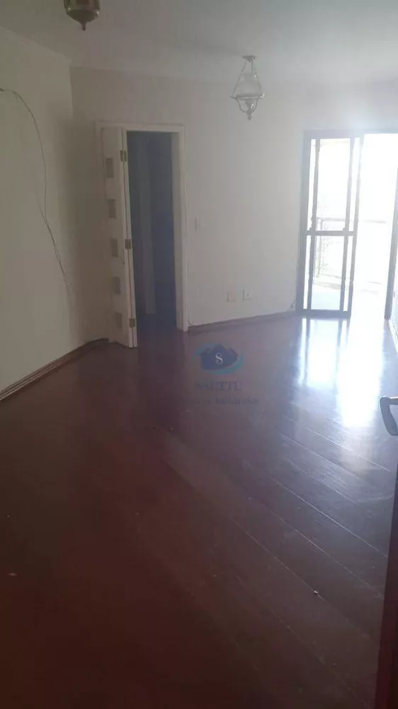 Apartamento à venda com 3 quartos, 70m² - Foto 3