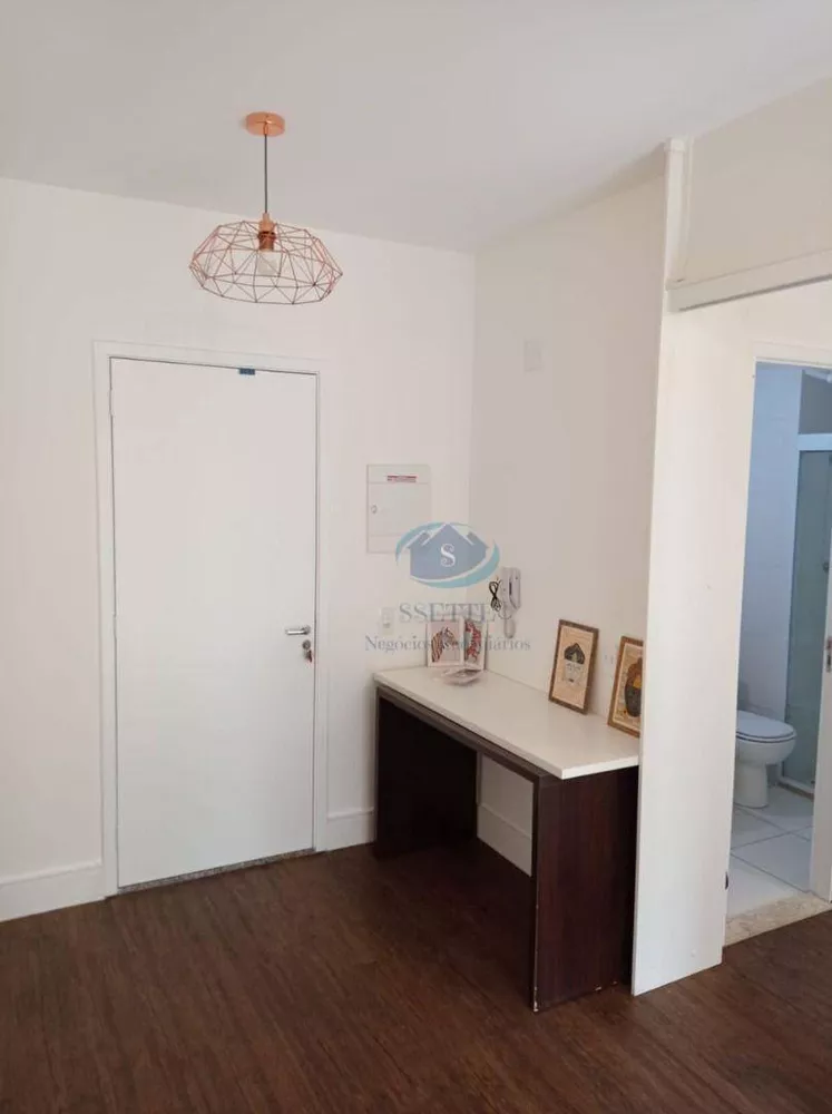 Apartamento à venda com 1 quarto, 42m² - Foto 2