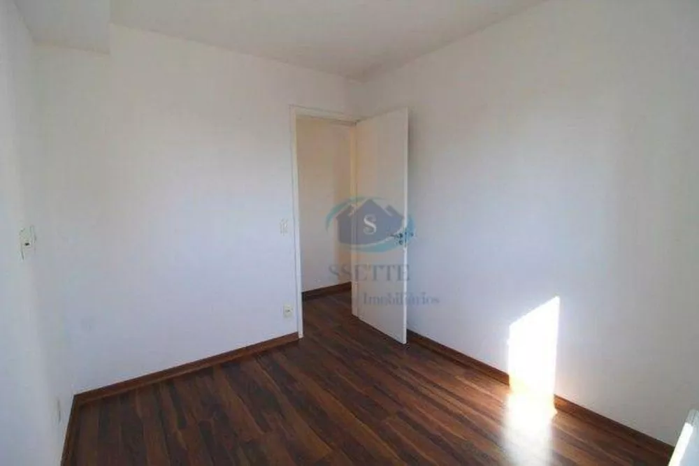 Apartamento à venda com 2 quartos, 63m² - Foto 5