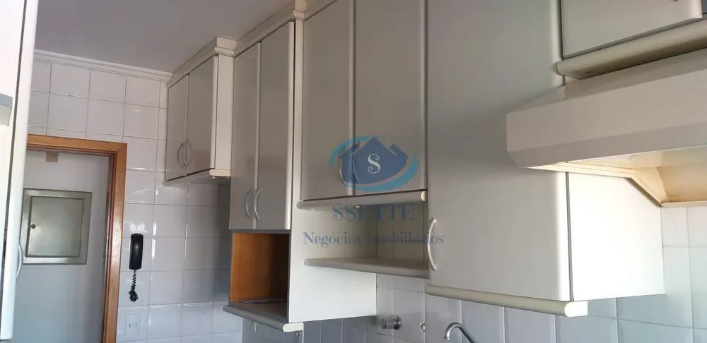 Apartamento, 3 quartos, 72 m² - Foto 2
