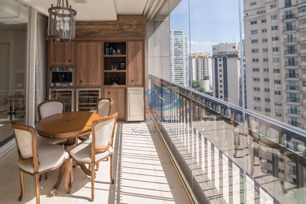 Apartamento, 4 quartos, 463 m² - Foto 1