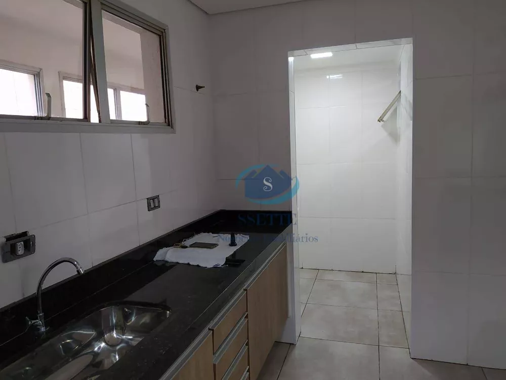 Apartamento à venda com 1 quarto, 38m² - Foto 3